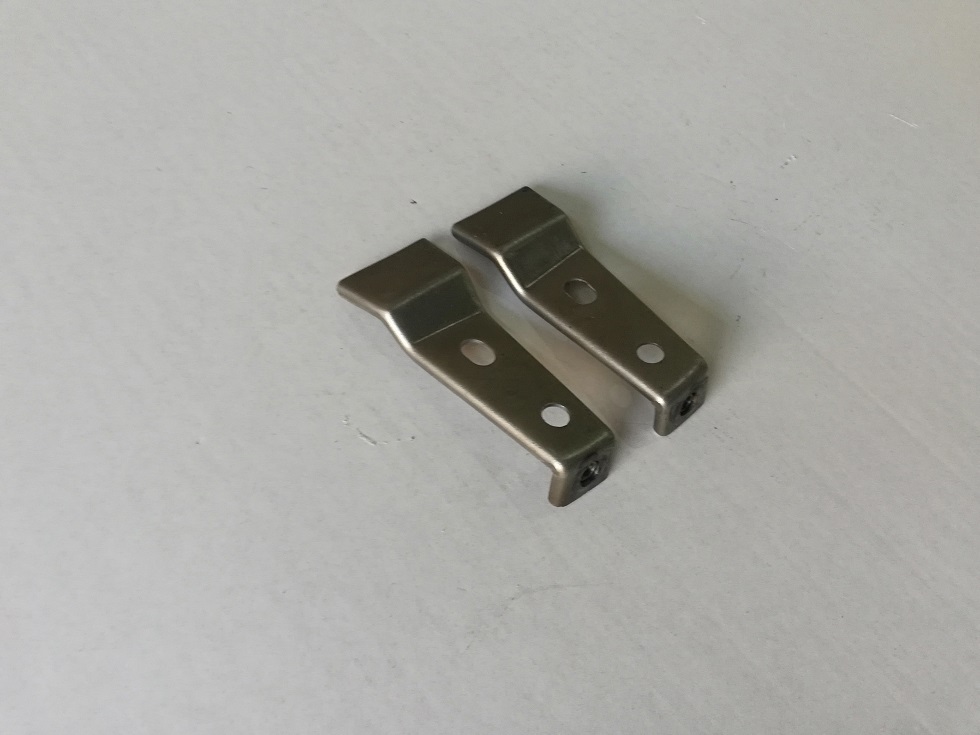 مجموعه نگهدارنده روکش خارجی ستون وسط راست و چپ